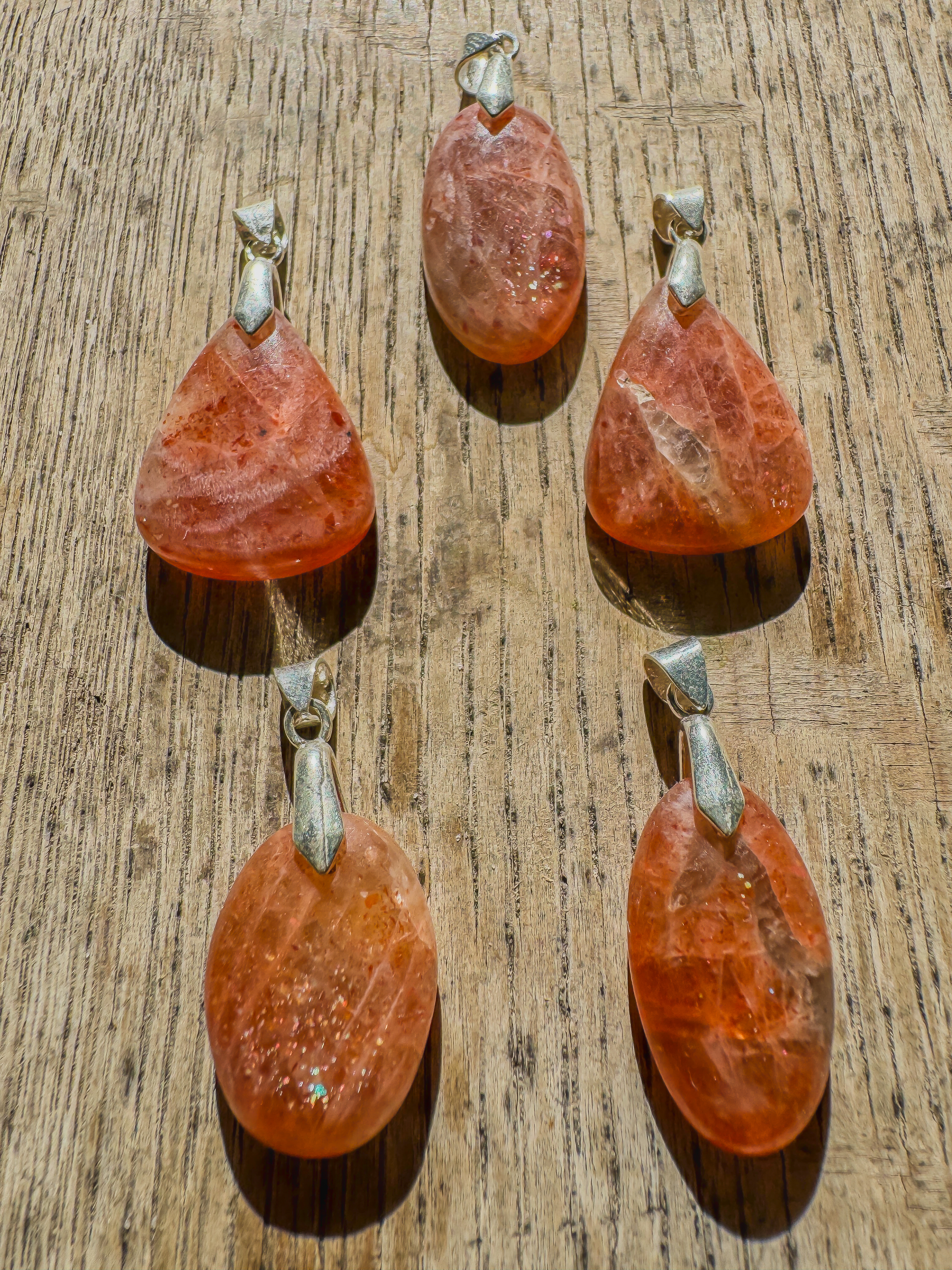 Cabujon piedra sol